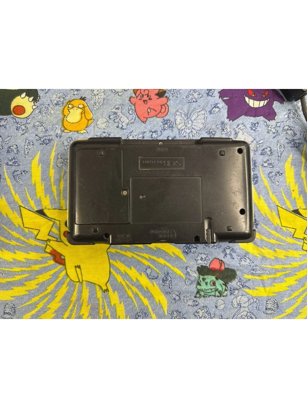 Nintendo DS Original NTR-001 Console Silver With charger & Stylus New Battery